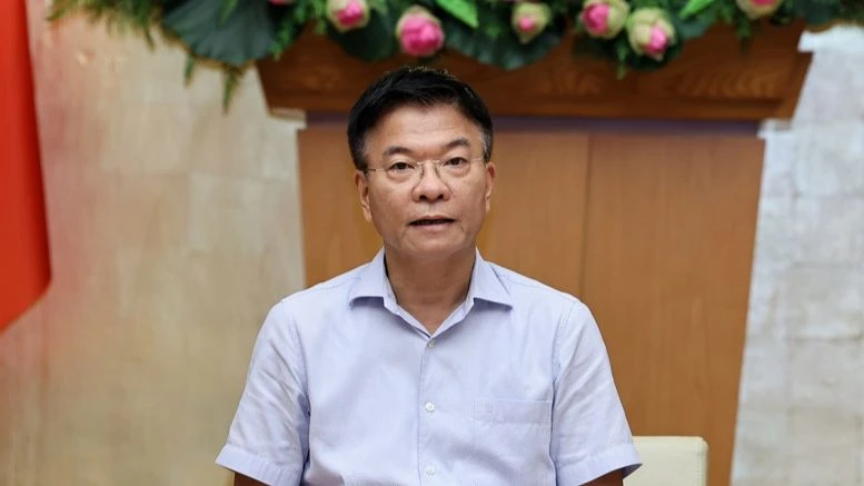 Phó Thủ tướng Lê Thành Long phát biểu ý kiến chỉ đạo cuộc họp. (Ảnh: VGP)