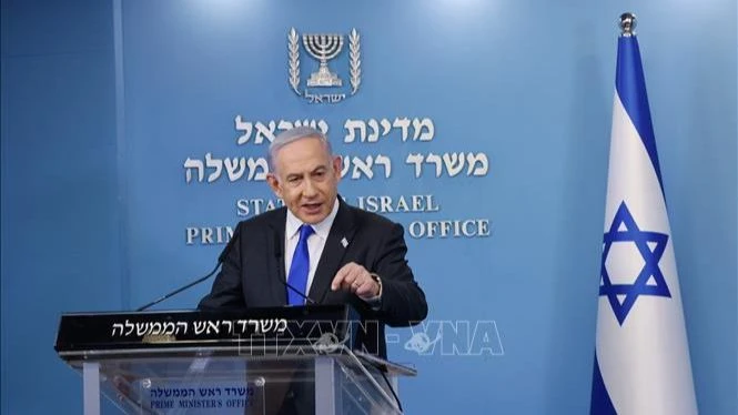 Thủ tướng Israel Benjamin Netanyahu phát biểu họp báo tại Jerusalem. (Ảnh: THX/TTXVN)