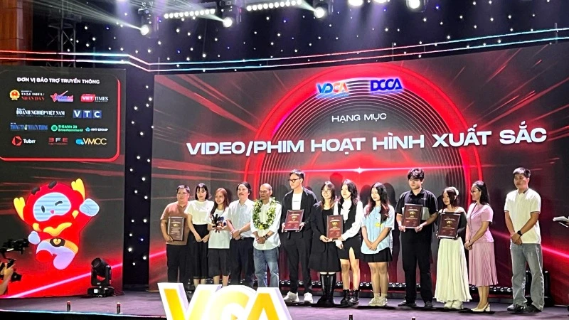 Các tác giả được vinh danh tại hạng mục Video/Phim hoạt hình xuất sắc của Giải thưởng VCA 2024.