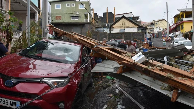 Bão Chido để lại hậu quả nghiêm trọng ở Mayotte, Pháp. (Ảnh: Reuters)