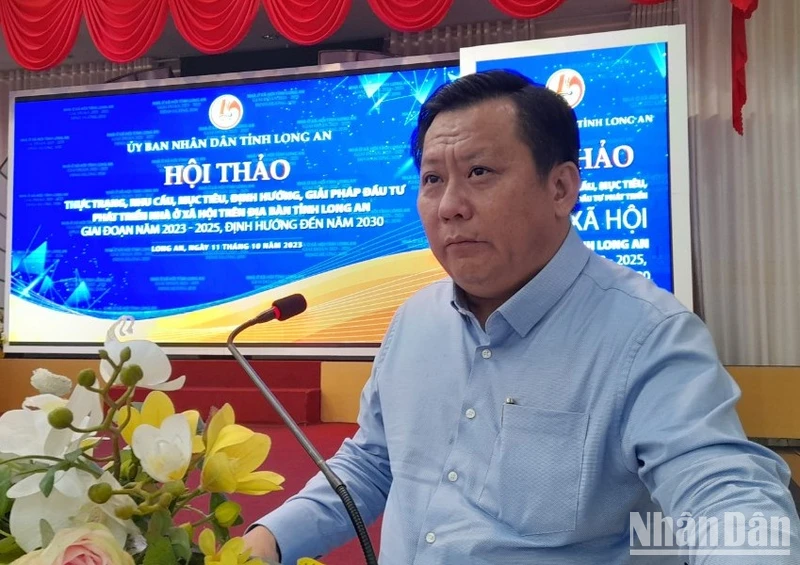 Phó Chủ tịch Ủy ban nhân dân tỉnh Long An Huỳnh Văn Sơn kết luận hội thảo. 