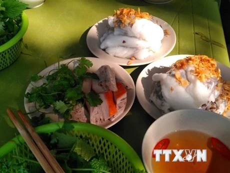 Bánh cuốn Hà Nội. (Ảnh: Phạm Hậu/TTXVN)