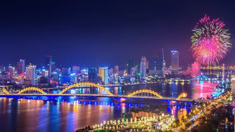Đến năm 2025, hình thành tổ hợp giải trí đêm riêng biệt tại Hà Nội, Đà Nẵng, Thành phố Hồ Chí Minh. (Ảnh minh họa: KIM LIÊN/SG)