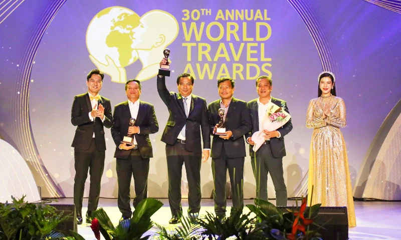 Việt Nam đã xuất sắc vượt qua nhiều ứng cử viên “nặng ký” trong khu vực để giữ vững danh hiệu "Điểm đến hàng đầu châu Á". (Ảnh: WTA)