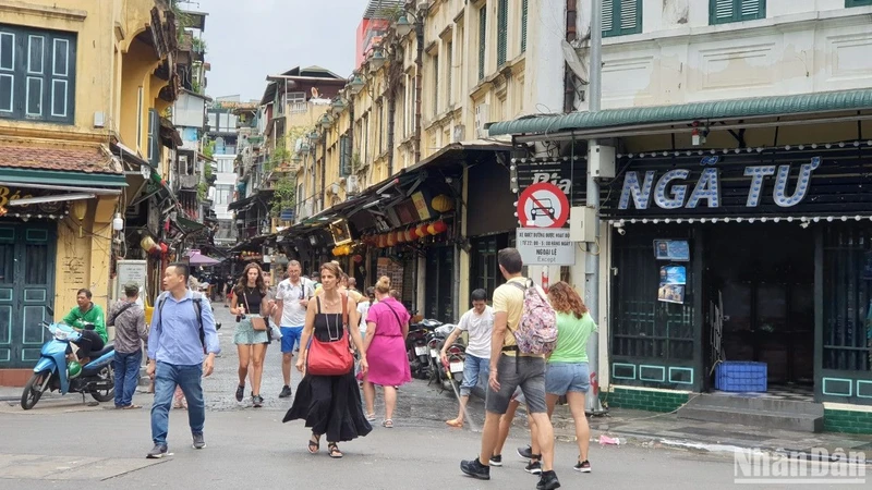 Hà Nội là “Điểm đến thành phố ẩm thực mới nổi tốt nhất châu Á" năm 2023. (Ảnh minh họa: T.LINH)