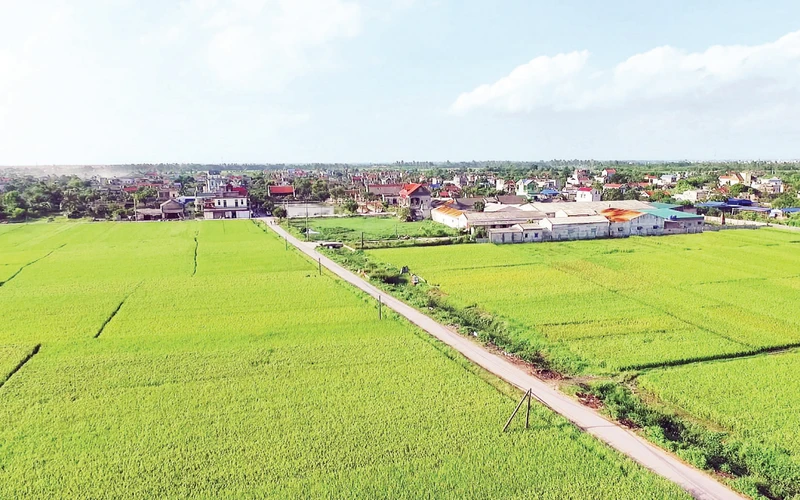 Đường giao thông nông thôn mới xã Tân Lễ, huyện Hưng Hà, tỉnh Thái Bình.