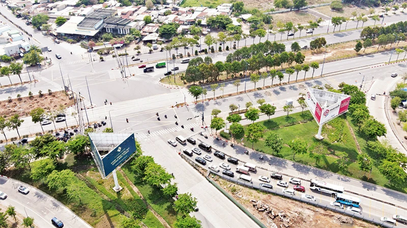 Nút giao thông An Phú (thành phố Thủ Đức) giúp giảm kẹt xe, đồng thời tạo diện mạo mới cho đô thị thành phố.