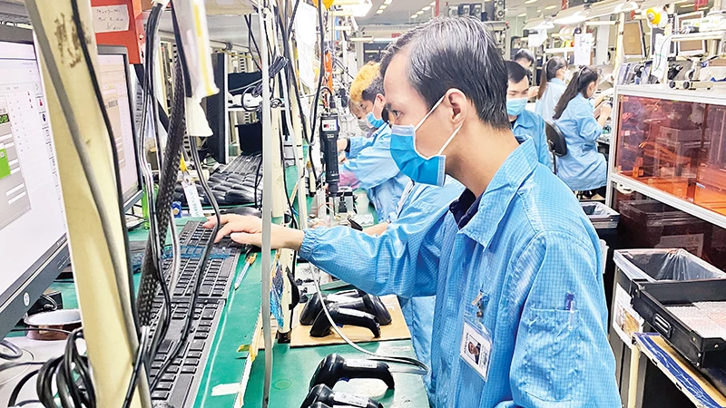 Dây chuyền sản xuất thiết bị đo đếm công nghệ cao tại Công ty TNHH Datalogic Việt Nam (Thành phố Hồ Chí Minh).