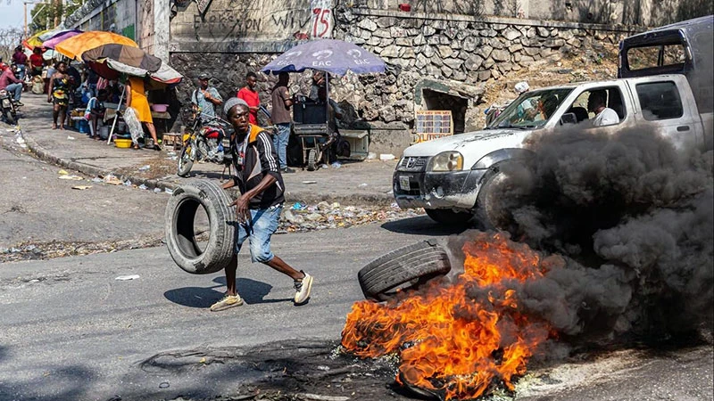 Bạo lực lan rộng tại Haiti. 
