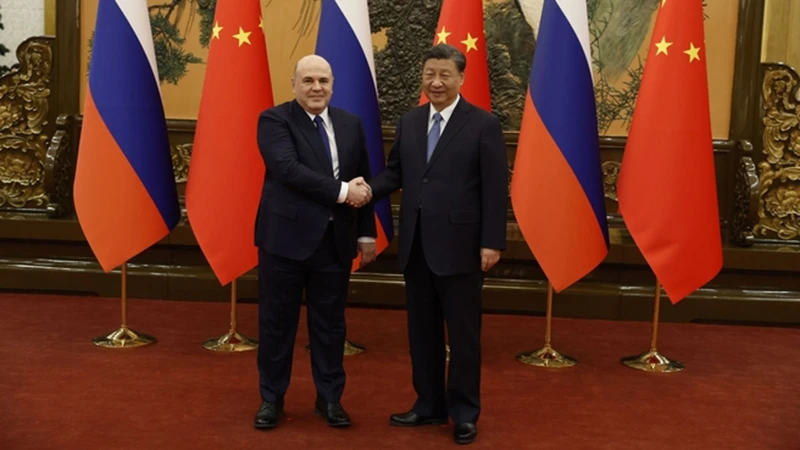 Thủ tướng Nga Mikhail Mishustin hội kiến Chủ tịch Trung Quốc Tập Cận Bình. (Ảnh: GOVERNMENT.RU)