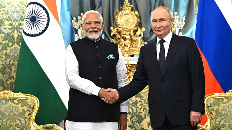 Tổng thống Nga Vladimir Putin và Thủ tướng Narendra Modi tại Moskva. (Ảnh: Kremlin.ru)