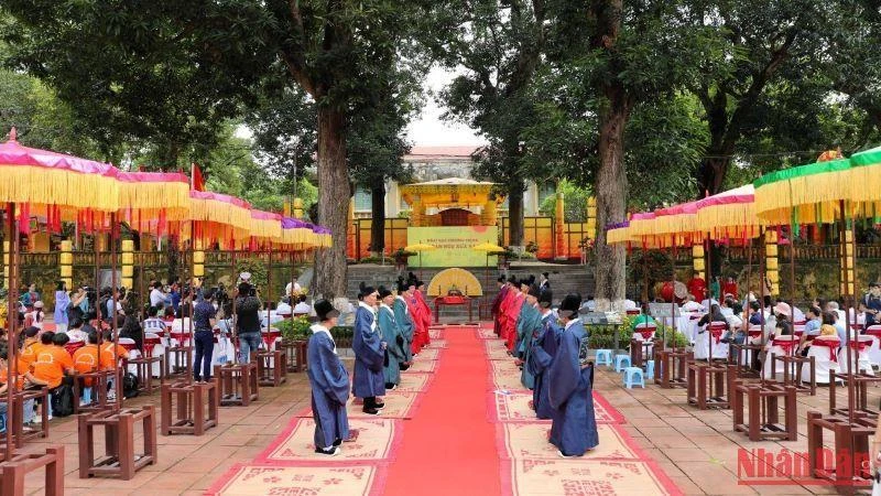 Tái hiện các nghi lễ cung đình tại Hoàng thành Thăng Long.