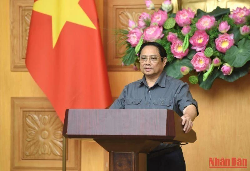 Thủ tướng Phạm Minh Chính phát biểu chỉ đạo tại cuộc họp đánh giá thiệt hại ban đầu, rút kinh nghiệm, khắc phục hậu quả cơn bão số 4, ngày 28/9 tại trụ sở Chính phủ. (Ảnh: TRẦN HẢI)