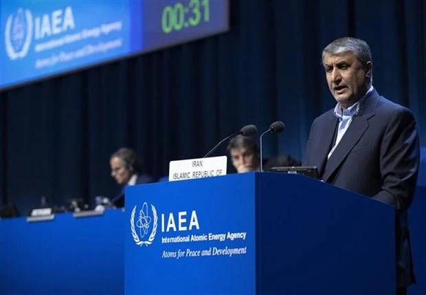 Người đứng đầu Tổ chức Năng lượng nguyên tử Iran (AEOI) Mohammad Eslami phát biểu tại Hội nghị Toàn thể IAEA ở Vienna (Áo), ngày 26/9/2022. (Ảnh: AFP/TTXVN)
