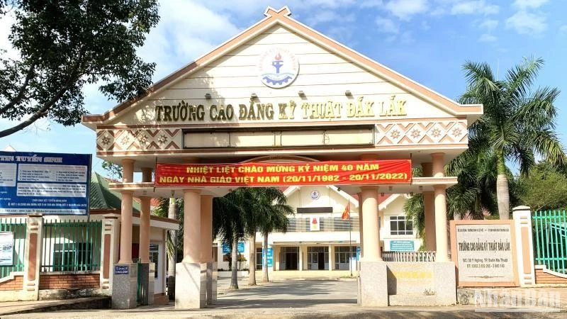 Trường Cao đẳng Kỹ thuật Đắk Lắk, nơi xảy ra các sai phạm.