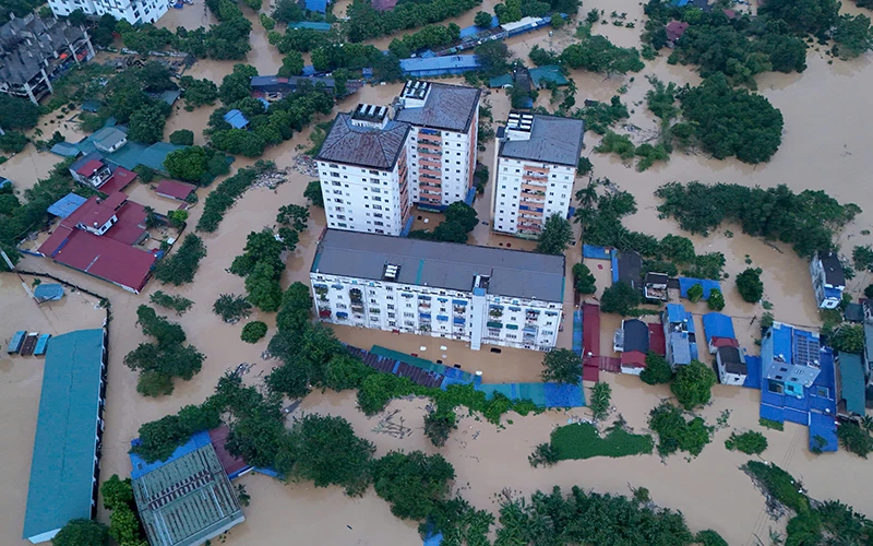 Trước những rủi ro khí hậu đang ngày càng gia tăng, đầu tư vào các hệ thống cảnh báo sớm đầy sáng tạo dưới dạng các giải pháp kỹ thuật số là cách hiệu quả để bù đắp những tổn thất kinh tế và bảo vệ mạng sống con người.