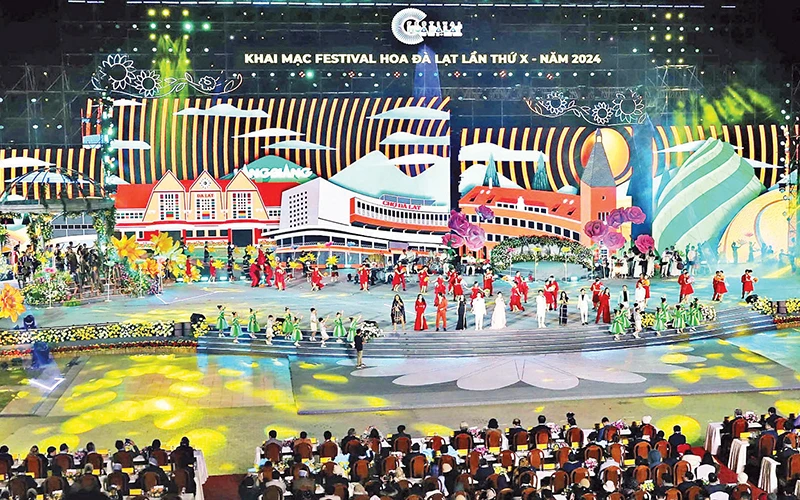 Lễ khai mạc Festival Hoa Đà Lạt lần thứ 10.