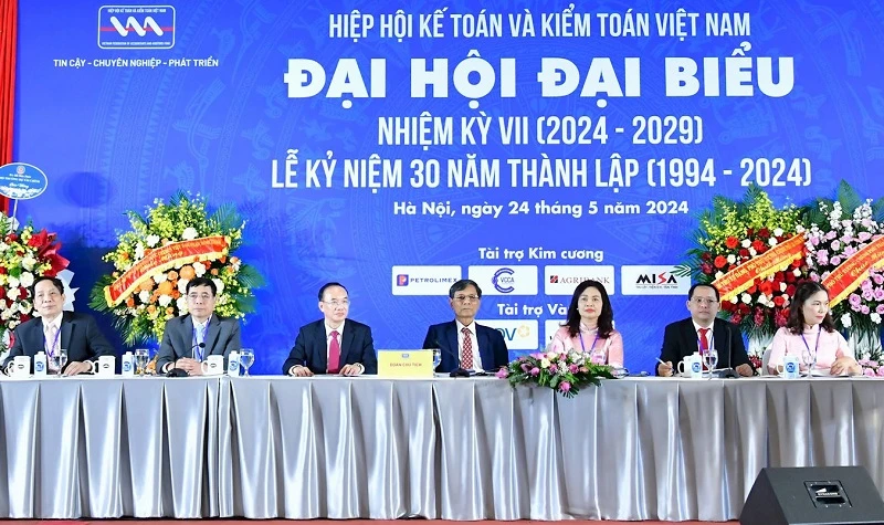 Quang cảnh Đại hội đại biểu nhiệm kỳ VII của Hiệp hội Kế toán và Kiểm toán Việt Nam.