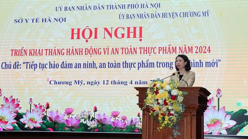 Phó Chủ tịch UBND thành phố Hà Nội Vũ Thu Hà phát biểu tại hội nghị