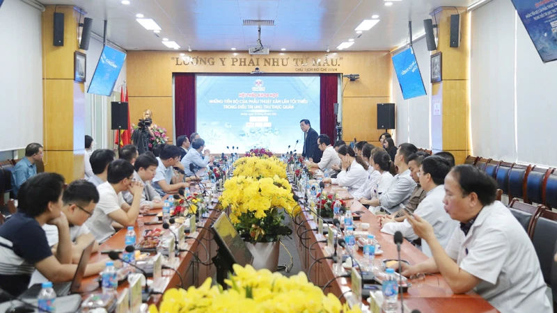 Quang cảnh hội thảo khoa học.