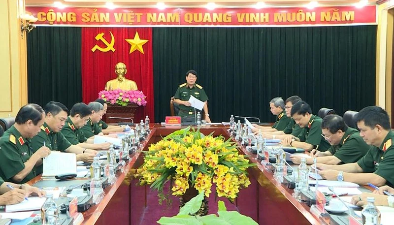 Đại tướng Lương Cường chủ trì Hội nghị làm việc với các cơ quan liên quan về tiến độ triển khai thi công dự án Bảo tàng Lịch sử Quân sự Việt Nam. Ảnh: Báo Quân đội nhân dân