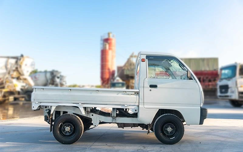 Suzuki Super Carry Truck giúp việc vận chuyển vật liệu xây dựng trở nên dễ dàng và thuận lợi hơn.