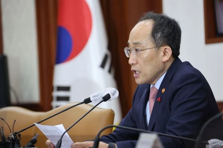 Bộ trưởng Tài chính Hàn Quốc Choo Kyung-ho. Ảnh: Yonhap