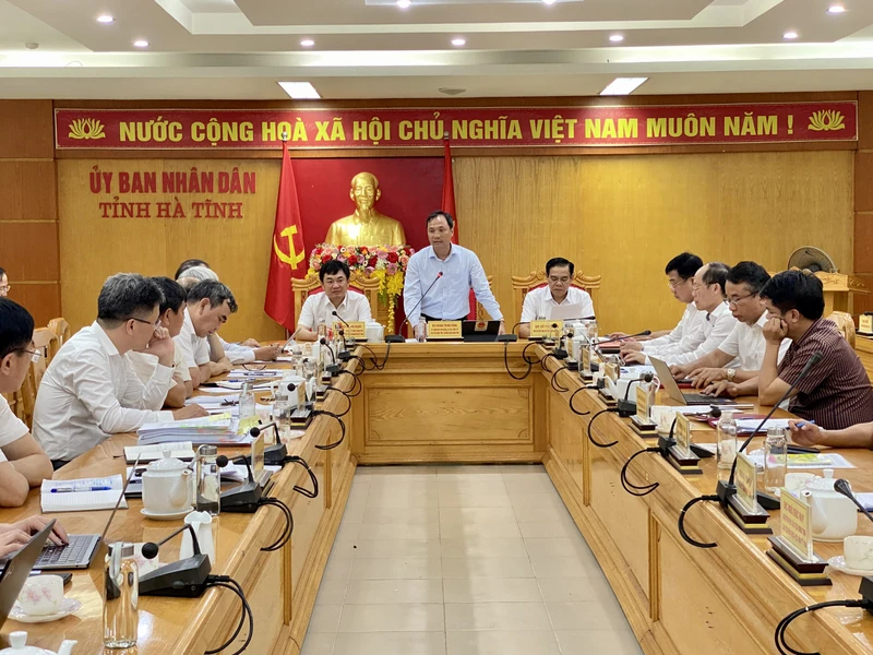Bí thư Tỉnh ủy Hà Tĩnh đề nghị cấp có thẩm quyền sớm chấm dứt dự án khai thác mỏ sắt Thạch Khê.