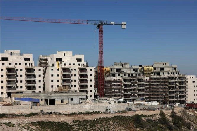 Công trình xây dựng khu định cư Maale Adumim của Israel ở Bờ Tây ngày 29/2/2024. Ảnh: AFP/TTXVN