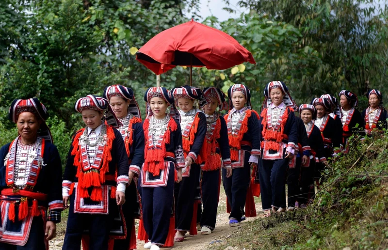 Người Dao đại bản. (Ảnh: THÀNH ĐẠT)