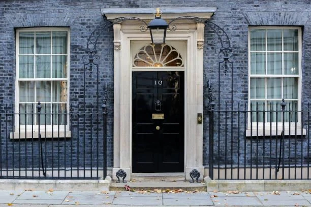 Nhà số 10 phố Downing, nơi dinh thự làm việc của Thủ tướng Anh. (Ảnh: Getty)