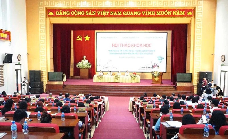 Quang cảnh hội thảo.