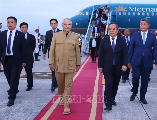 Tổng thống nước Cộng hòa Dân chủ Timor Leste José Ramos-Hortađến Hà Nội, bắt đầu chuyến thăm cấp Nhà nước tới Việt Nam. (Ảnh: TTXVN)