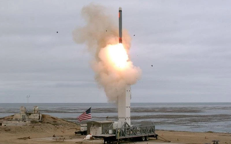 Quang cảnh 1 vụ phóng thử tên lửa hành trình tại Đảo San Nicolas, California, Mỹ. (Ảnh minh họa: Bộ Quốc phòng Mỹ/REUTERS)