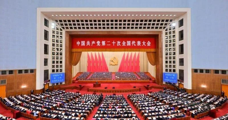 Toàn cảnh phiên khai mạc Đại hội XX của Đảng Cộng sản Trung Quốc. (Ảnh: Tân Hoa xã)