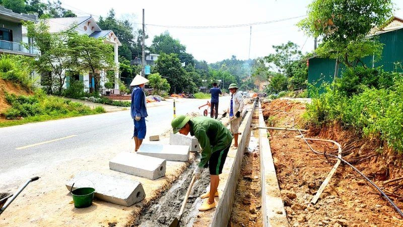 Dự án chỉnh trang đô thị tại huyện Bình Liêu (Quảng Ninh) đang được đẩy nhanh tiến độ thi công.