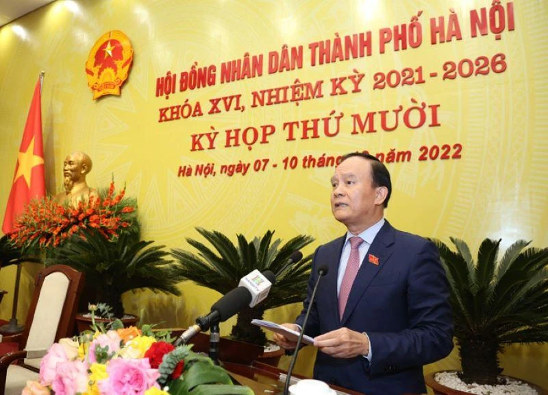 Chủ tịch Hội đồng nhân dân thành phố Hà Nội Nguyễn Ngọc Tuấn phát biểu bế mạc Kỳ họp.