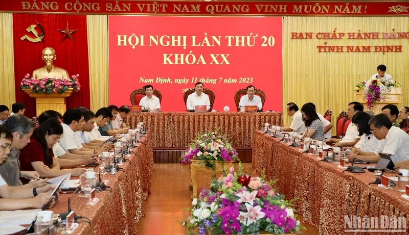 Quang cảnh hội nghị lần thứ 20, Ban Chấp hành Đảng bộ tỉnh Nam Định khóa XX, nhiệm kỳ 2020-2025.