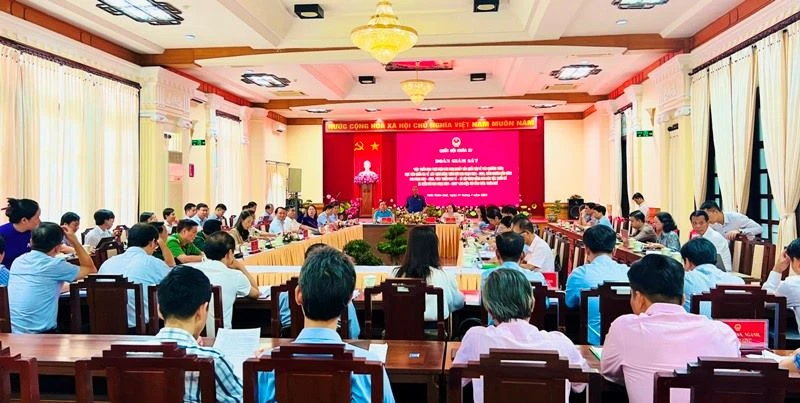 Đoàn giám sát tối cao của Quốc hội làm việc với Ủy ban nhân dân tỉnh Thừa Thiên Huế về các Chương trình mục tiêu quốc gia.