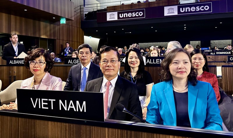 Thứ trưởng Ngoại giao Hà Kim Ngọc, Chủ tịch Ủy ban Quốc gia UNESCO Việt Nam tại Kỳ họp lần thứ 10 Đại hội đồng Công ước 2003 về bảo vệ Di sản Văn hóa Phi vật thể. (Ảnh: TTXVN)