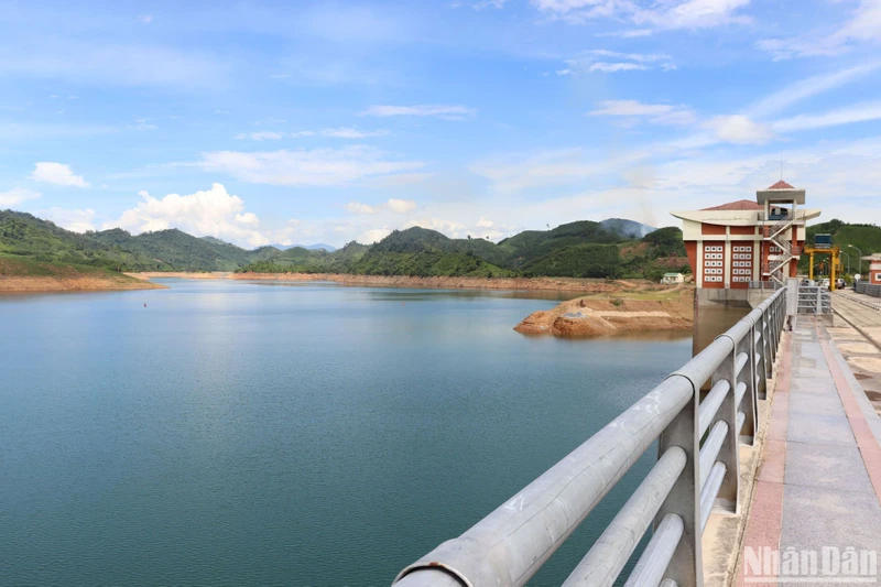 Hồ chứa nước Nước Trong - hồ chứa trọng điểm có quy mô lớn nhất ở Quảng Ngãi.