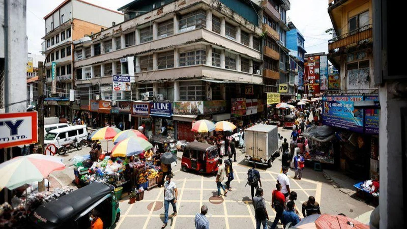 Chợ Pettah tại thủ đô Colombo, Sri Lanka, ngày 18/4. (Ảnh: Reuters)