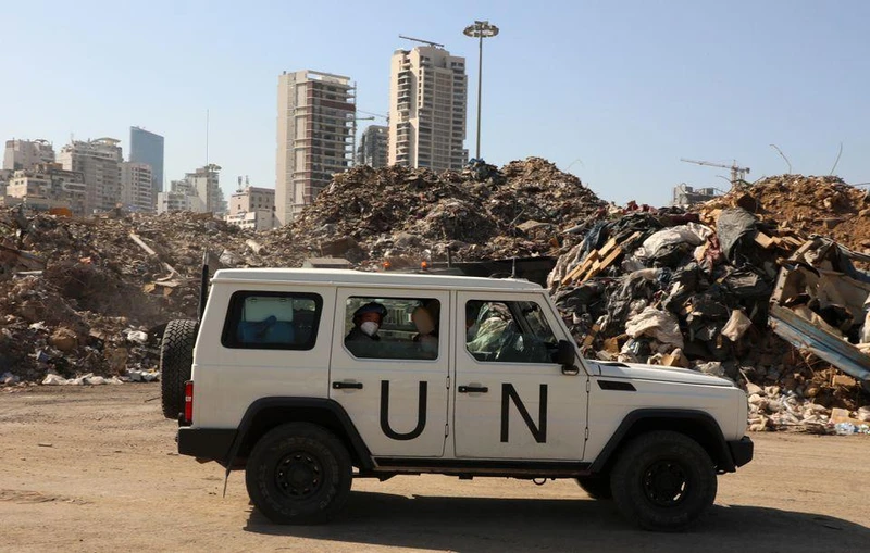 Xe của Phái bộ gìn giữ hòa bình tại Liban di chuyển tại cảng Beirut, ngày 23/10/2020. (Ảnh: Reuters)