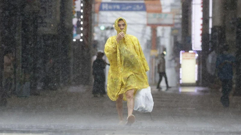 Bão Nanmadol là cơn bão thứ 14 trong mùa bão năm nay tại Nhật Bản. (Ảnh: Kyodo)