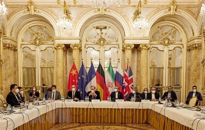 Toàn cảnh đàm phán khôi phục thỏa thuận hạt nhân Iran tại Vienna, Áo, ngày 9/12/2021. (Ảnh: AFP/TTXVN)