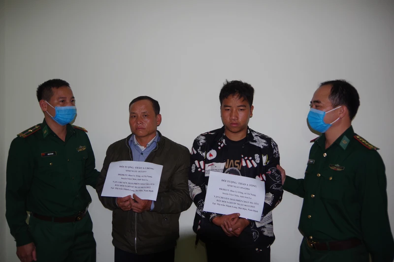 Hai đối tượng bị bắt giữ khi đang vận chuyển 12.000 viên ma túy tổng hợp từ Sơn La về Nam Định.