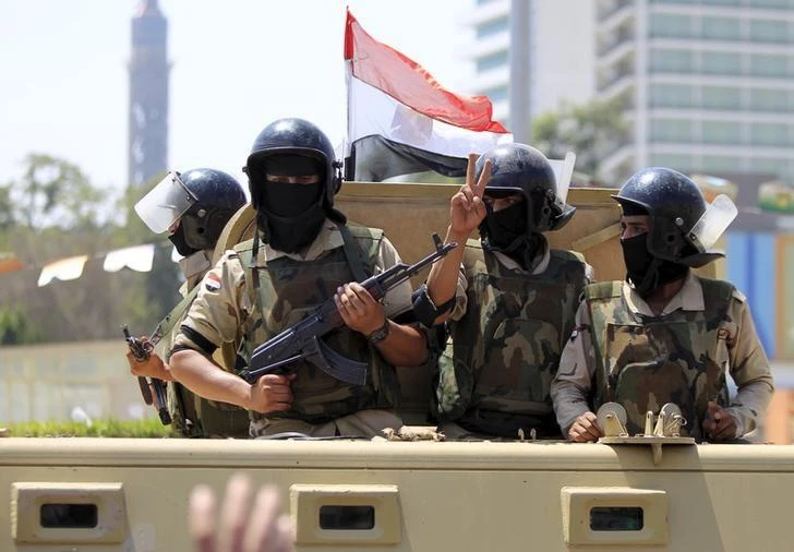 Binh sĩ Ai Cập trong lúc làm nhiệm vụ. (Ảnh: Reuters)