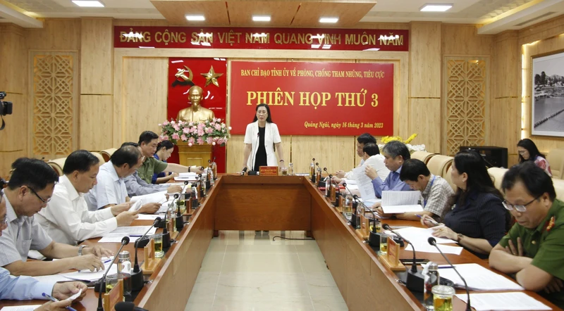 Đồng chí Bùi Thị Quỳnh Vân phát biểu kết luận phiên họp thứ 3 của Ban Chỉ đạo.