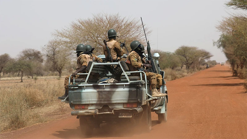 Quân đội Burkina Faso tuần tra tại khu vực Sahel. (Ảnh: Reuters)