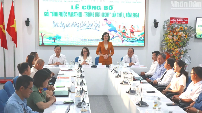 Lãnh đạo tỉnh Bình Phước phát biểu chỉ đạo tại buổi công bố Giải Bình Phước marathon - Trường Tươi Group.